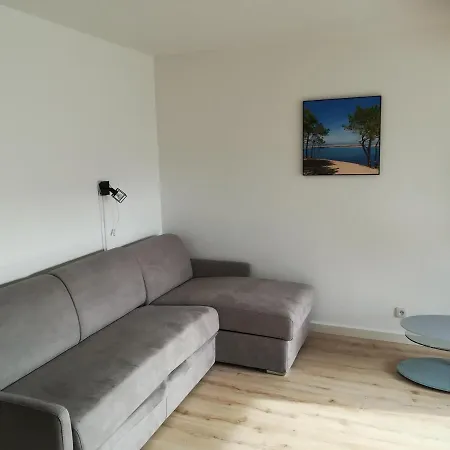 T2 44m2 Hyper Centre, Velos, Parking Et Grand Balcon English Spoken Apartment *